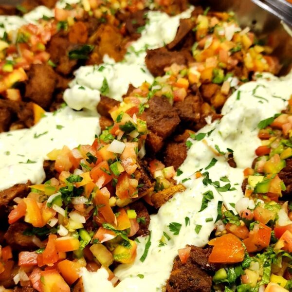 Cerdo en salsa tártara y pico de gallo