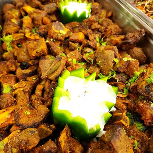 Cerdo frito en crema de limón