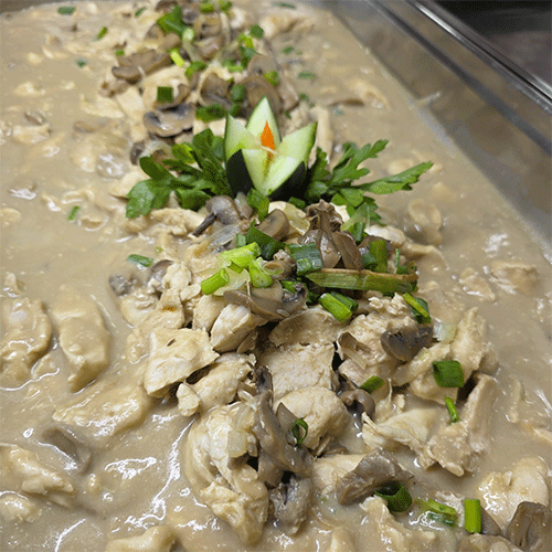 Fajitas de pollo en salsa de champiñones